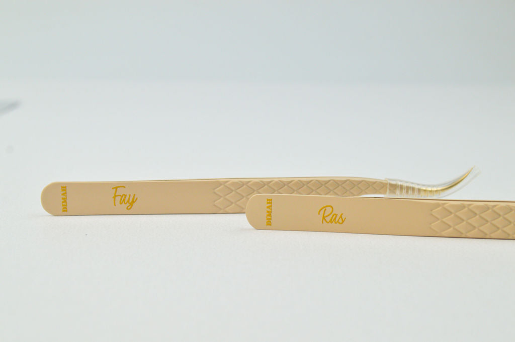 Premium lash tweezer