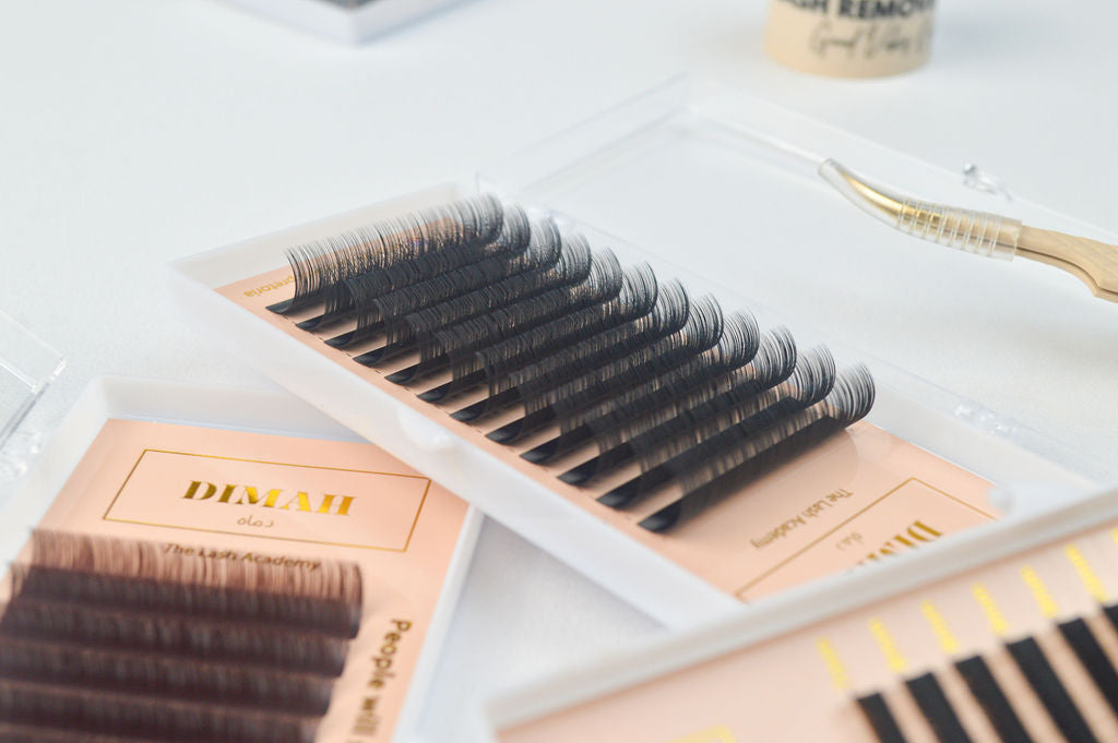 Dimah Lash Trays