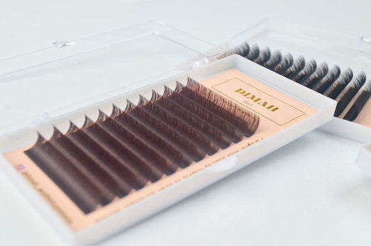 Dimah Lash Trays